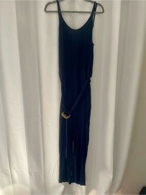 Women's Navy Sleeveless Jumpsuit 100% Rayon soft Surroundings Petite Large